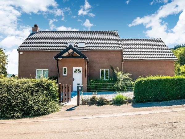 Holiday Home In Treignes For 9 Person - Viroinval