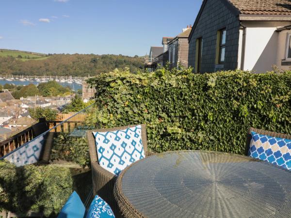 36 Crowthers Hill - Dartmouth