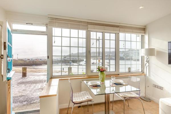 1 Bed In St Ives Oc-chyr01 - St Ives