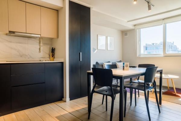 Confortable Departamento En Area Urbana - Las Condes