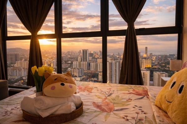 Na foto é possível ver o objeto Urban Suites Georgetown l SeaView & CityView l Family Stay localizado na cidade de Jelutong.
