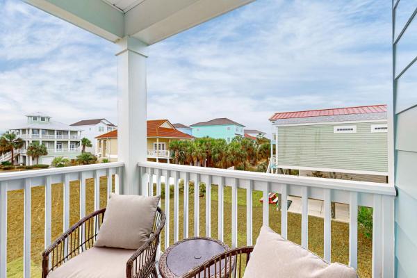 Gorgeous Dog-friendly Home With Private W&d And Close To The Beach - Navarre Beach, FL