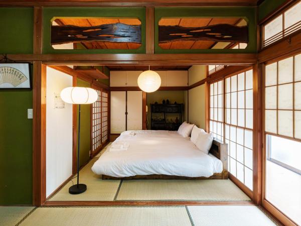 Spacious Private House For Up To 22 Guests 4 Minute Walk From Tokyo Metro Chiyoda Line Ayase Station Hotel Musashi Tokyo Ayase - Asakusa