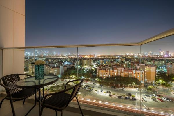 A la foto es mostra l'objecte FIRST CLASS 1BR Vogue Near Discovery Garden situat a la ciutat de Dubai.
