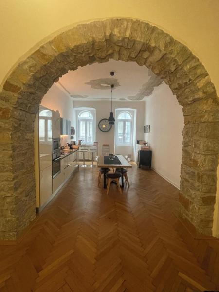 House 1826 In The Marine Heart Of Trieste - イタリア トリエステ