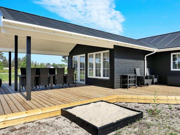 A la foto es mostra l'objecte 8 person holiday home in Læsø situat a la ciutat de Læsø.