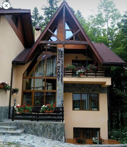 Vila Dani, Синая