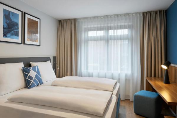 Na zdjęciu widoczny jest obiekt Four Points Flex by Sheraton Hannover położony w mieście Hanower.