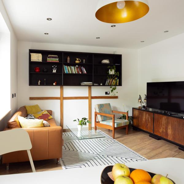Large Two Bedroom Family APP - free parking, Ljubljana