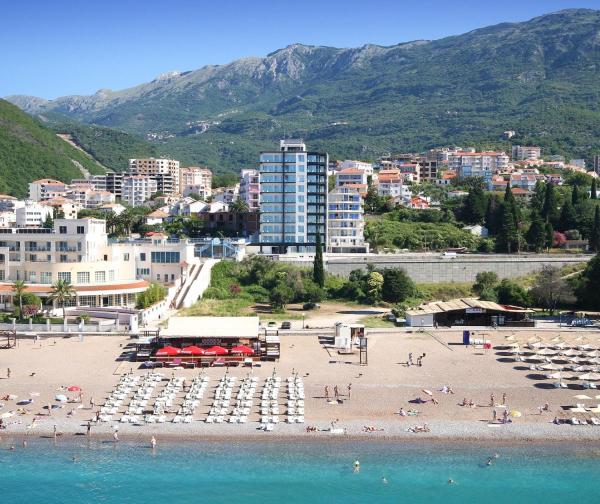 A la foto es mostra l'objecte Shine residence situat a la ciutat de Budva.