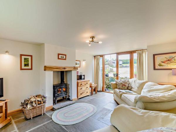 3 Bed In Leeds Oc-hh099 - Harewood Castle