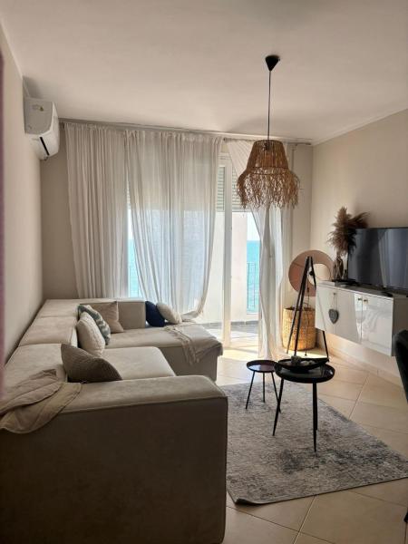 A la foto es mostra l'objecte Azure Apartment Albania situat a la ciutat de Draç.