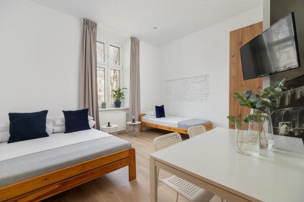 3-bedroom apartment - 51 Dietla street, Cracovia