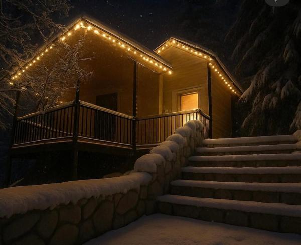 A la foto es mostra l'objecte River House situat a la ciutat de Ashtarak.