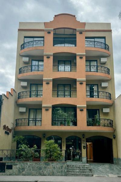 A la foto es mostra l'objecte Altoparque Hotel Salta situat a la ciutat de Salta.