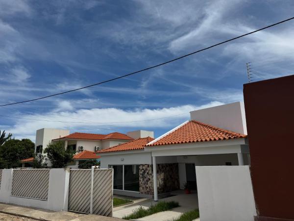 A la foto es mostra l'objecte Casa da Lua, com espaço gourmet no Lubango, Huila situat a la ciutat de Lubango.