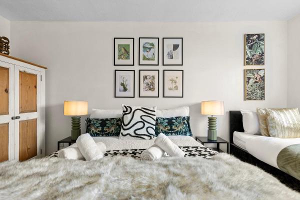City Centre Retreat & Free Parking - York