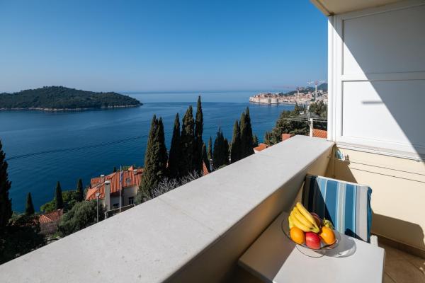 Deluxe Sunset Room, View Of The Old Town - Cavtat