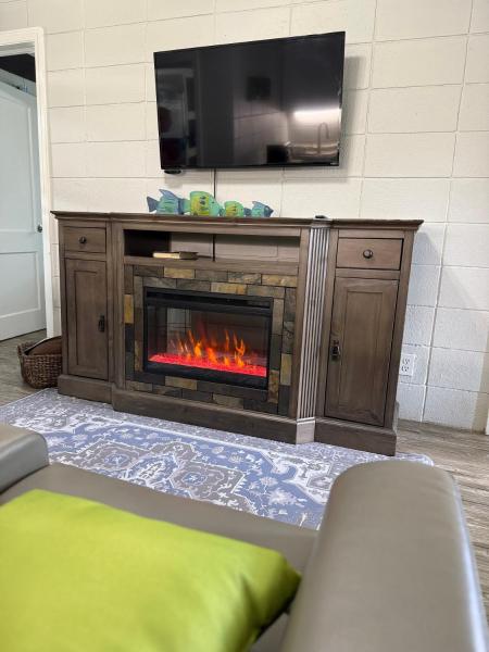 Mint Mermaid/walk 2 Beach/pets Ok/golf Cart Option - North Myrtle Beach, SC