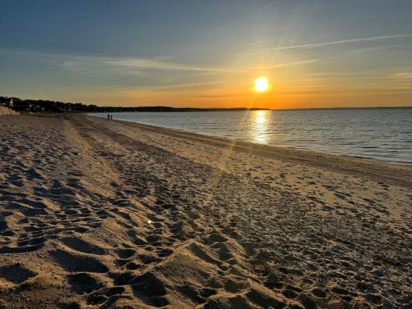 Steps To The Beach - Seabreeze Cottage #3 - The Hamptons, NY