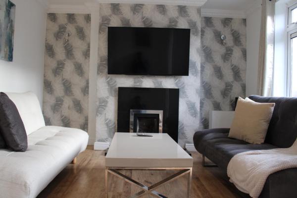 Cantley Home Fits 8 Near The Racecourse - 3br - Doncaster