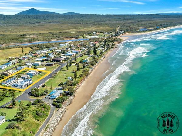 Beachside At Brooms - North Coast