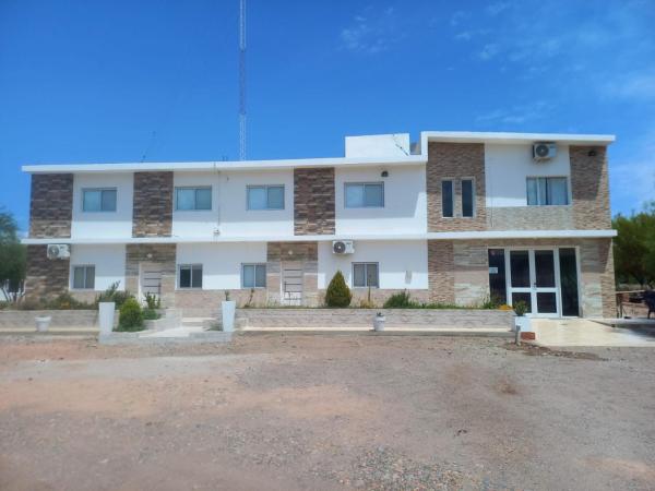A la foto es mostra l'objecte Apart Hotel Atrapasueños situat a la ciutat de Fiambalá.