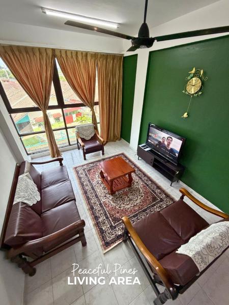 En la foto se muestra el objeto Peaceful Pines 4 ROOMS FULL AC by EZYHOME MELAKA ubicado en la ciudad de Ayer Keroh.
