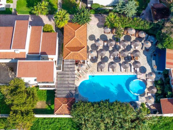 Na fotografii je vidět objekt Wyndham Corfu Acharavi nacházející se ve městě Litherés.