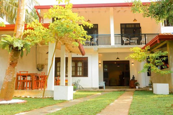 Ayubello Hostel & Suites - Sri Lanka