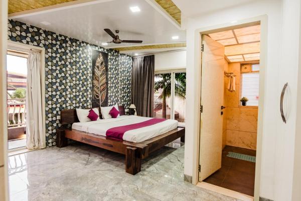 Moonstone Meadows 9-bhk Retreat With Private Pool, Garden, Gazebo, & Jacuzzi - Lonavla