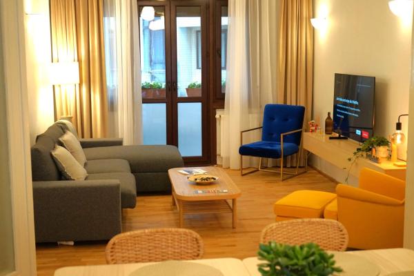 A la foto es mostra l'objecte Spacious 3BR, 2BT with 5 balconies situat a la ciutat de Bucarest.