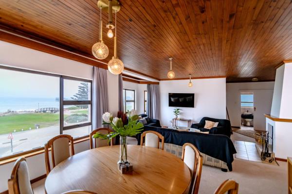 Ocean Wave No.1 Self Catering, Swakopmund