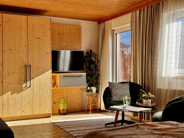 På bilden syns objektet Helis Holiday Suites Altaussee som ligger i staden Puchen.