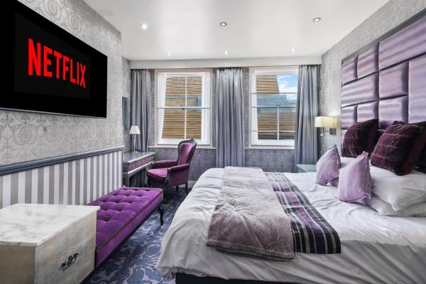 Luxury 5 Bedroom Apartment, Seconds From Oxford Street And Bond Street Station - London