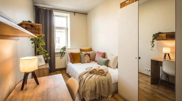 Stylish 6-bedroom Apartment - Lacplesa Street Central - 라트비아