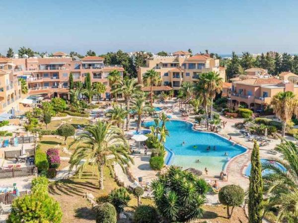 H&o Limnaria Poolside Paradise - Kato Paphos