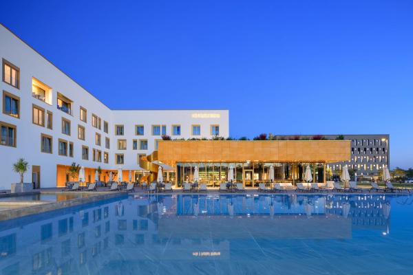 mk hotel tirana, Tirana
