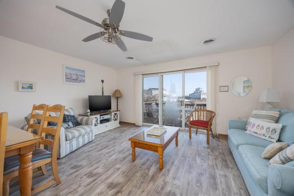 4208 - Naan Sands - Duck, NC