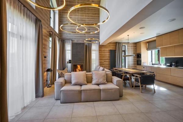 Golden Chalet, Bukovel