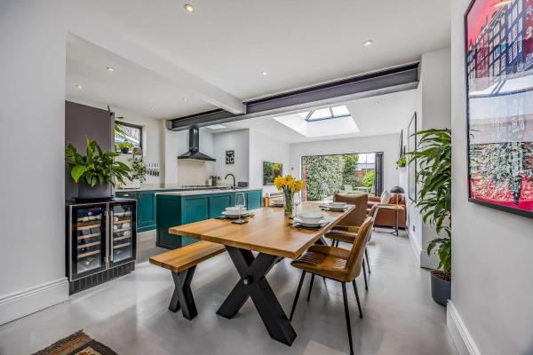 Gorgeous Family Home With Garden - Pass The Keys - Portsmouth