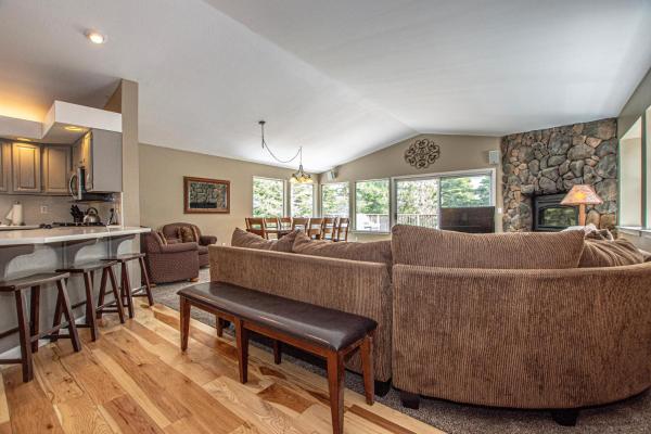 Shean By Hauserman Rentals - Lake Tahoe