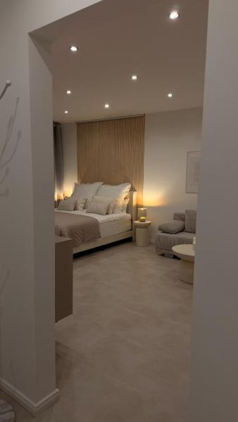Modernes 1-zimmer-apartment In Zentraler Lage - Bremerhaven