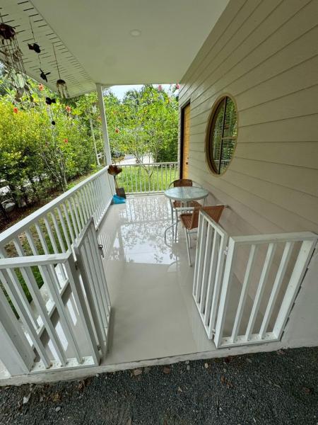 Quiet 1br Nature Home With Terrace In A Central Location - Ko Pha Ngan