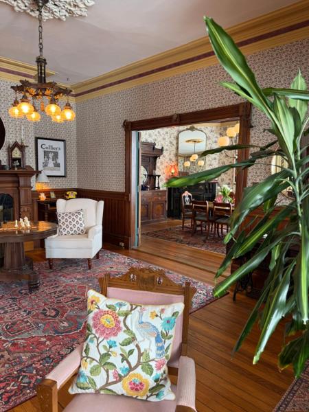 Elmwood Heritage Inn - Charlottetown