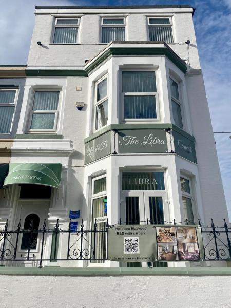 På billedet ses objektet The Libra - Adults Only B&B with guaranteed carpark beliggende i byen Blackpool.