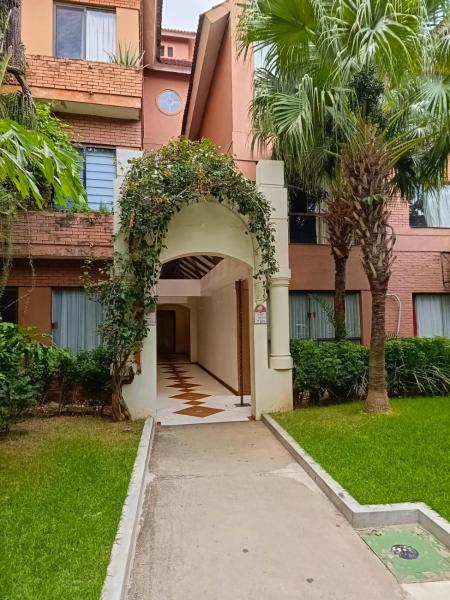 HERMOSO Dpto EN COMPLEJO BUGANVILLAS, Santa Cruz de la Sierra