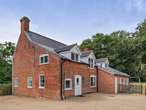5 Bed In Norwich Oc-56103 - Horning
