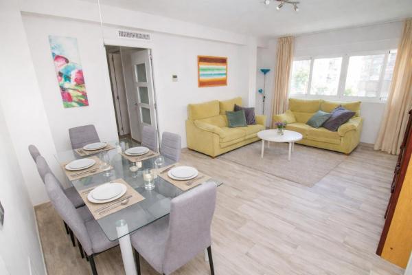 Na zdjęciu widoczny jest obiekt C70 - Classy 4 bedrooms Apartment położony w mieście Malaga.