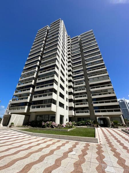 Parquemar Center 3, Torre F, Apartamento 202 - Uruguay